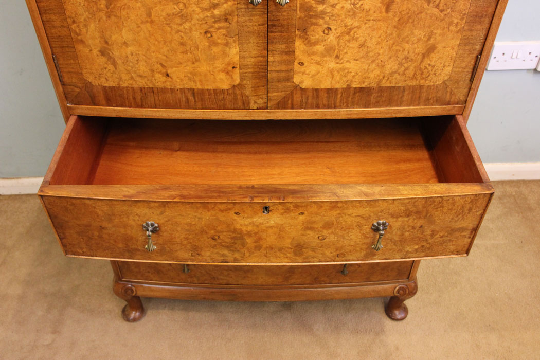 Antique Chest of Drawers
