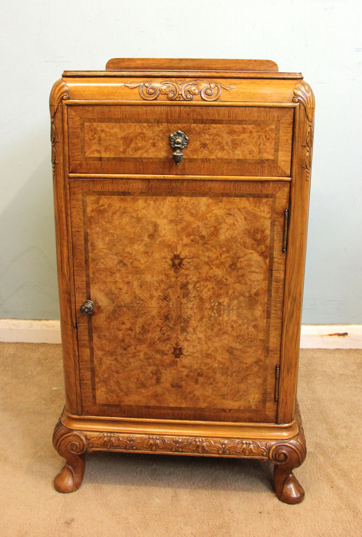 Antique Bedroom Furniture,