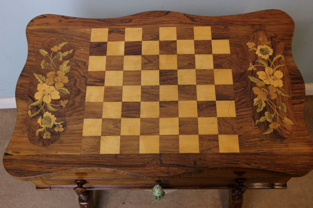 Inlaid Rosewood Antique Victorian Workbox,