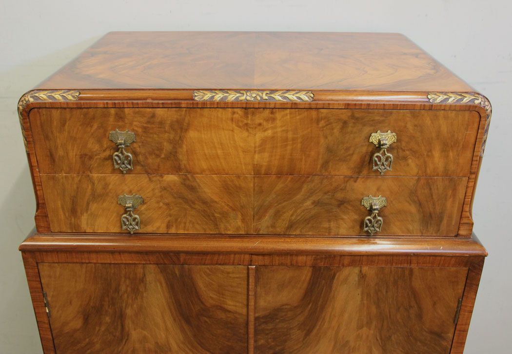Antique Figured Walnut Bedroom Furniture,