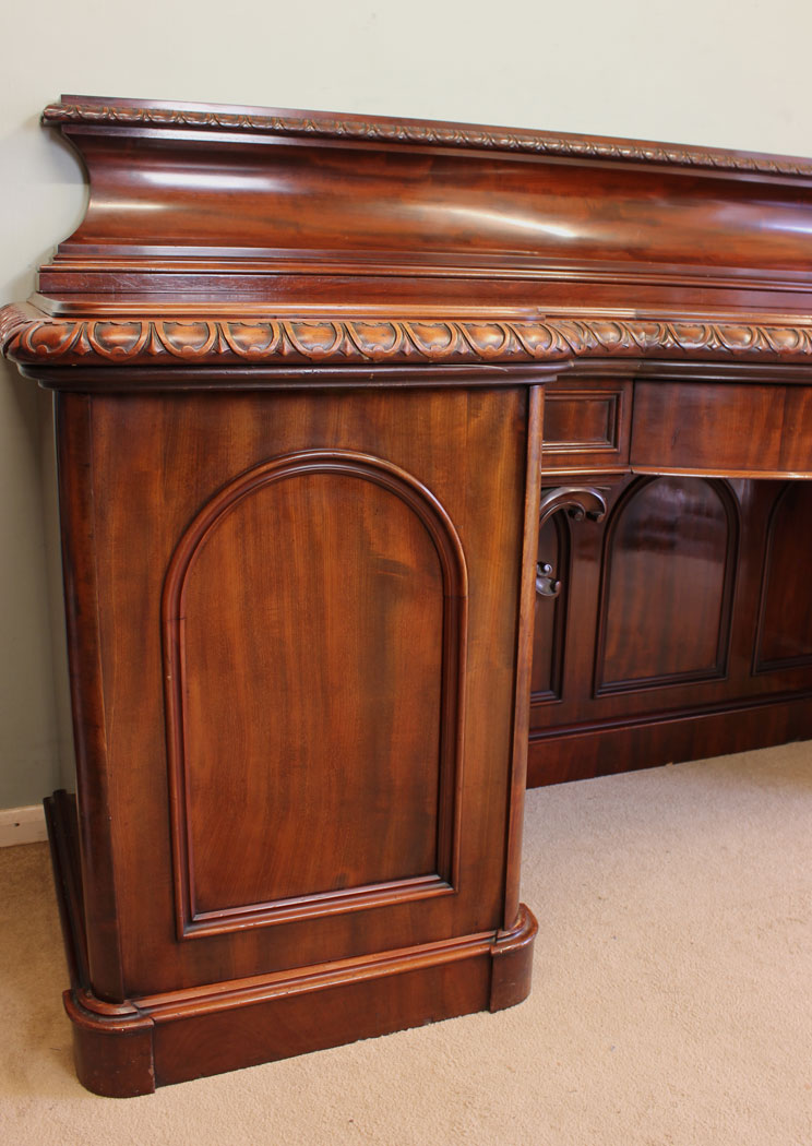 Quality Antique Mahogany Sideboard,