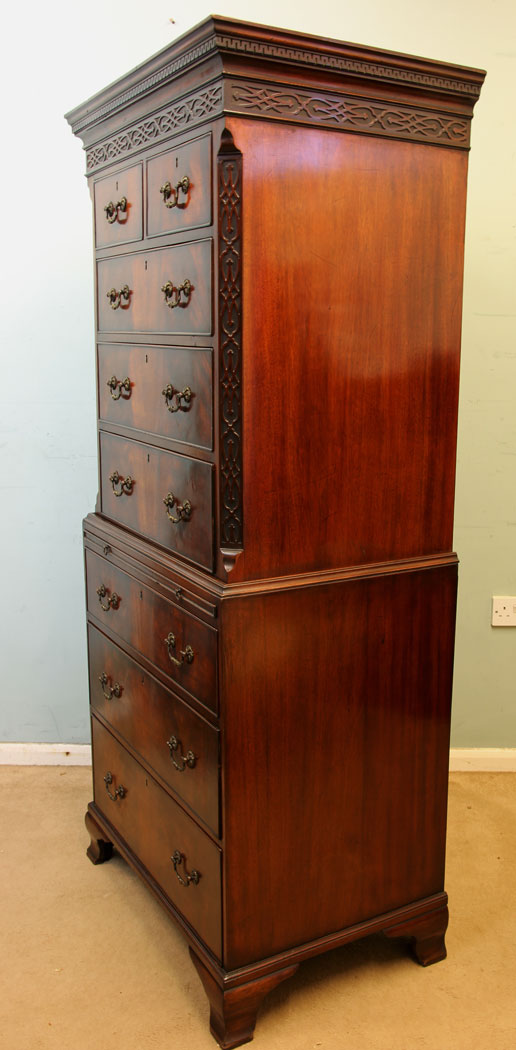 Antique Chippendale Style Chest on Chest. Antique Mahogany Chippendale Style Chest on Chest, Tallboy