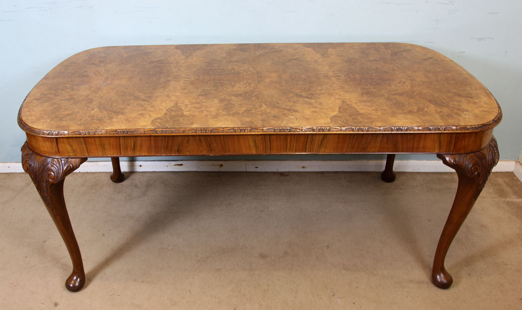 Antique Burr Walnut Dining Table.