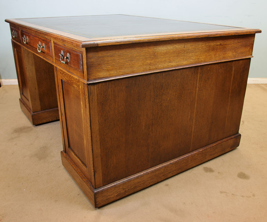 Antique Oak Partners Desk. For Sale Antique Oak Partners Desk