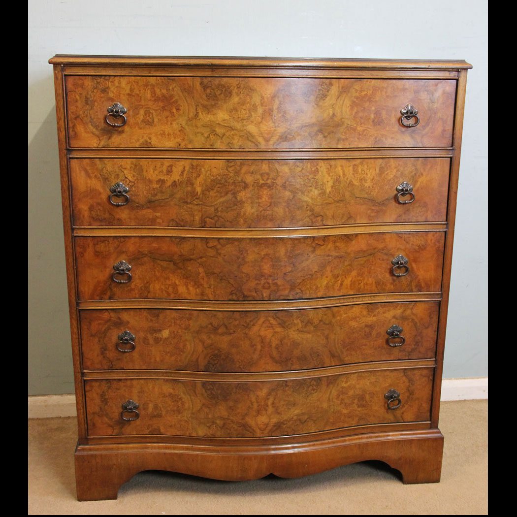 Burr Walnut Chest Drawers.