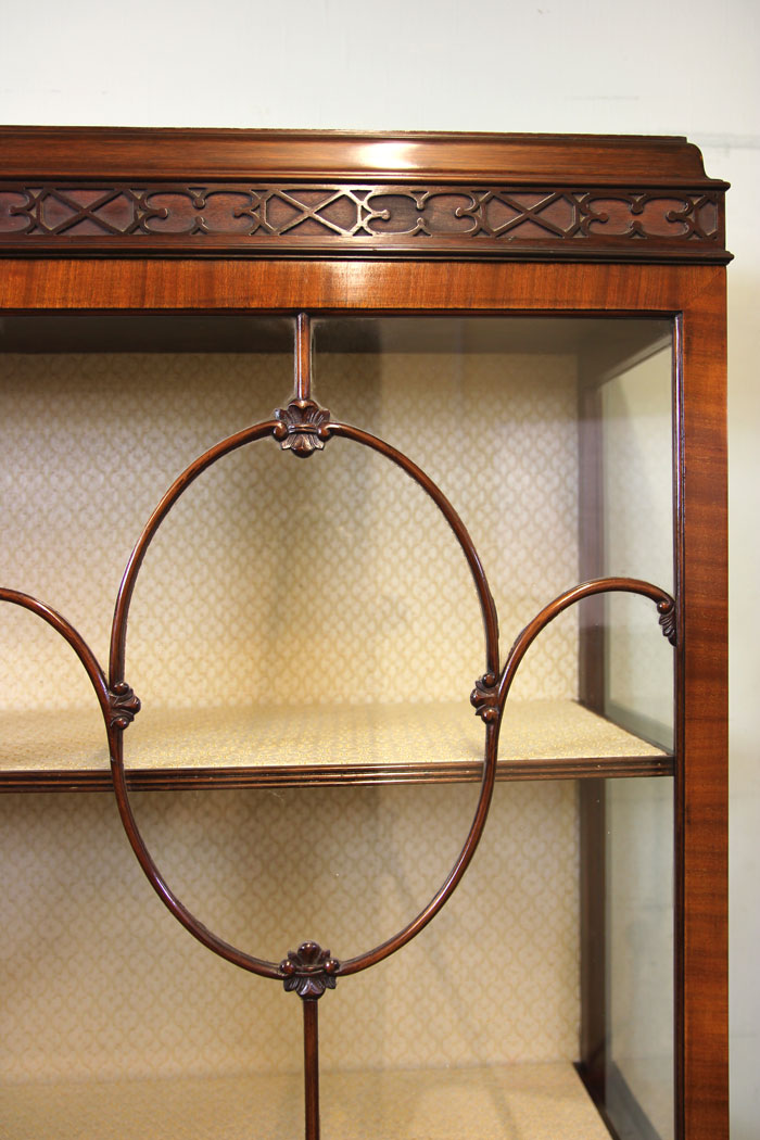 Quality Antique Mahogany Display Cabinet.