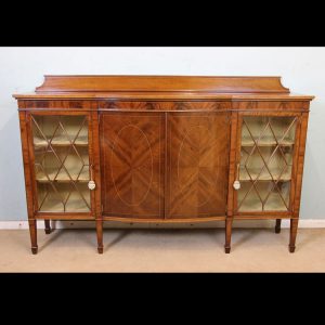 Antique Mahogany Inlaid Bow Fronted Bookcase / Display Cabinet.