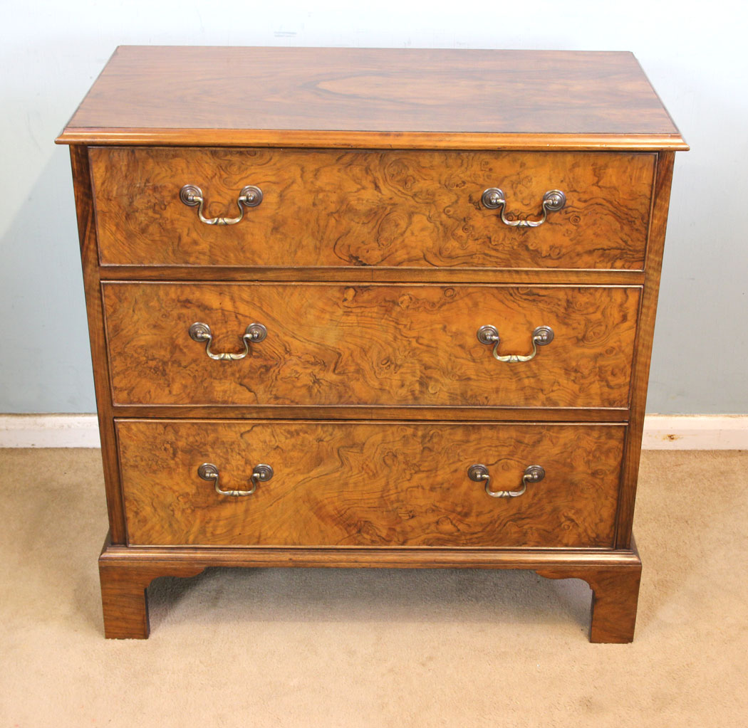 Antique Small Walnut Chest of Drawers.