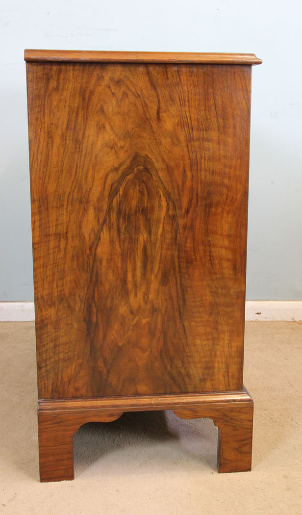 Antique Walnut Chest of Drawers. The Antique shop.