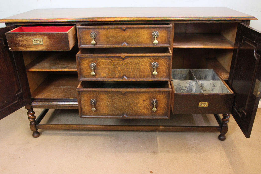 10937r11 Antique Oak Sideboard,