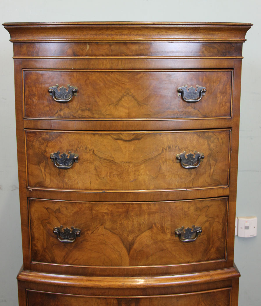 Antique Burr Walnut Chest Drawers,