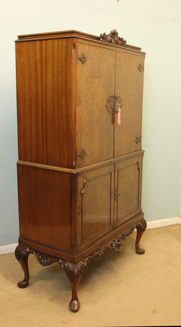Burr Walnut Cocktail Drinks Cabinet,