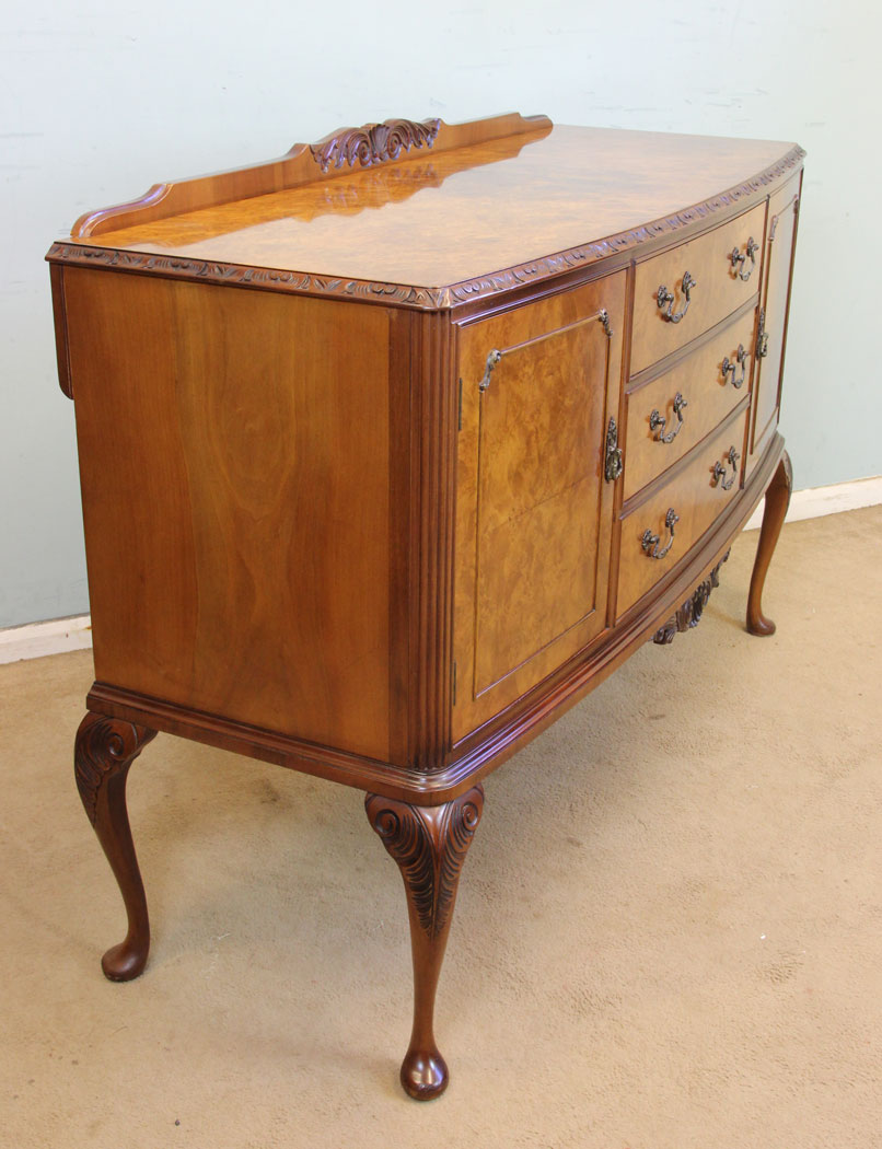 10972r4 Burr Walnut Bow Front Sideboard,
