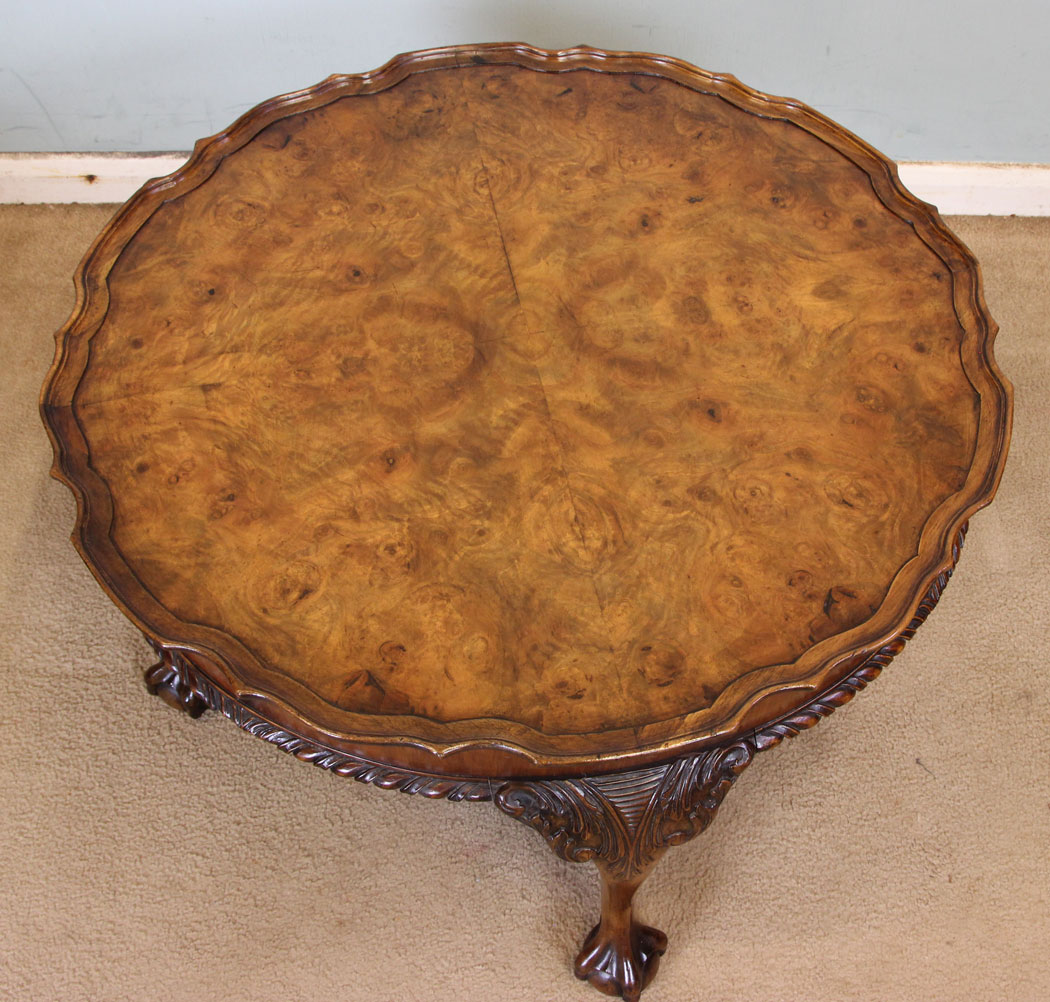 10977r3 Antique Coffee Table, Queen Anne Style Burr Walnut Coffee Table