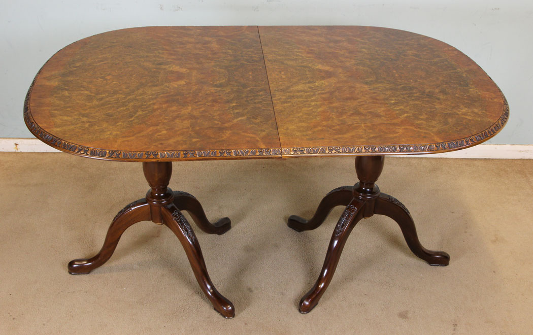 10982r3 Walnut Extending Dining Table, Burr Walnut Twin Pedestal Dining Table