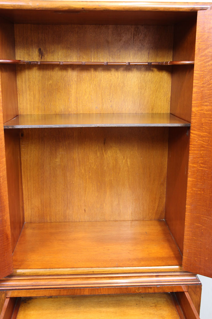 10987r11 Antique Figured Walnut Side Cabinet, Drinks Cabinet
