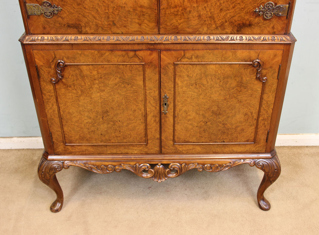 10990r5 Antique Burr Walnut Cocktail Cabinet, Burr Walnut Queen Anne Style Cocktail Drinks Cabinet