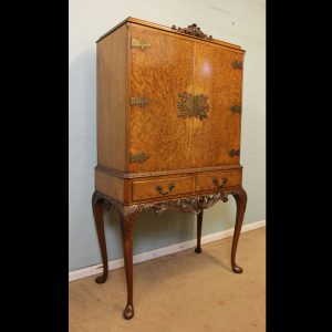 Burr Walnut Queen Anne Style Cocktail Drinks Cabinet