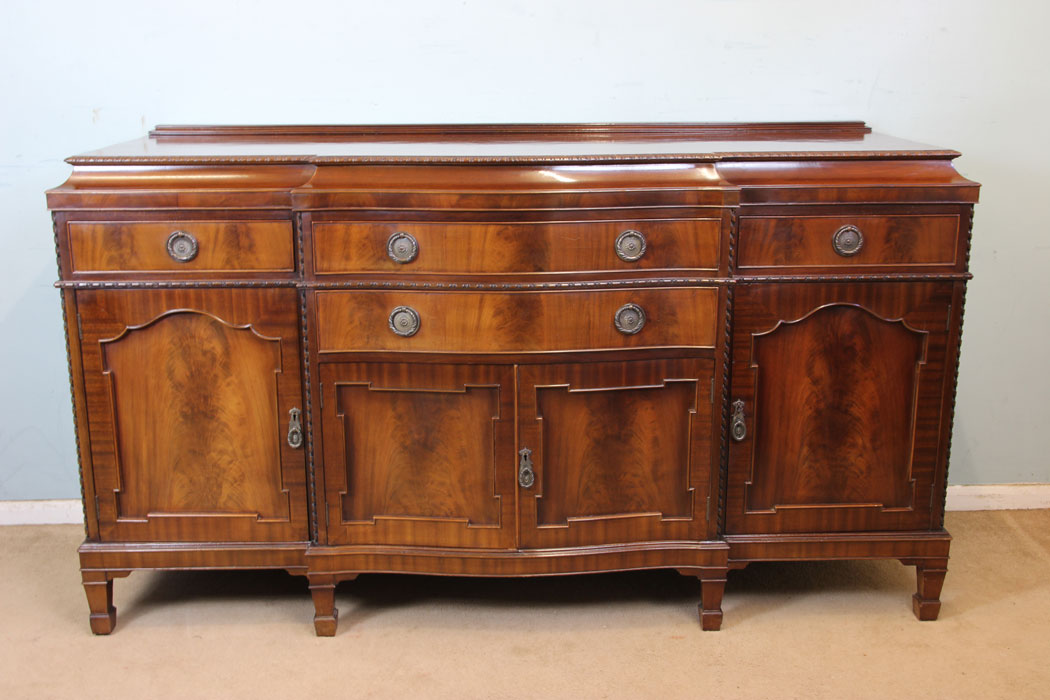 10997r14 Antique Mahogany Sideboard, London,