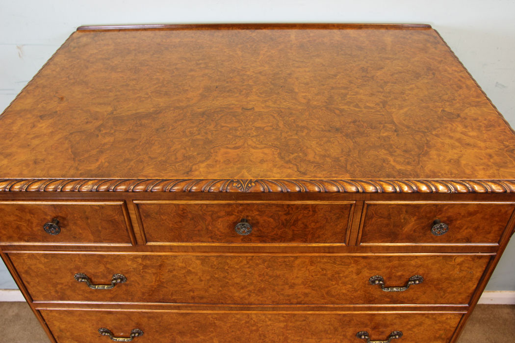 11038r6 Antique Burr Walnut Chest of Drawers, Quality Burr Walnut Chest of Drawers,