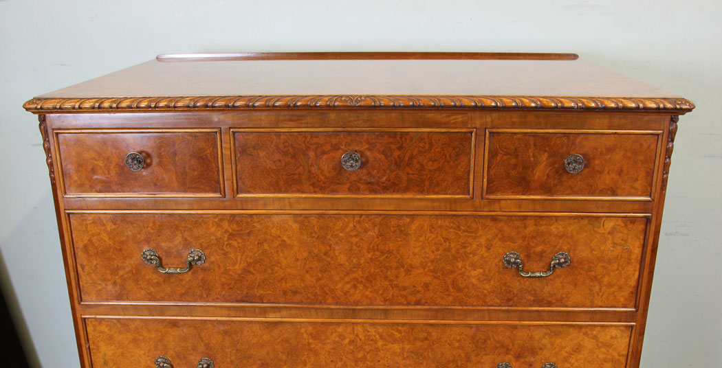 11038r7 Antique Burr Walnut Chest of Drawers, Quality Burr Walnut Chest of Drawers,