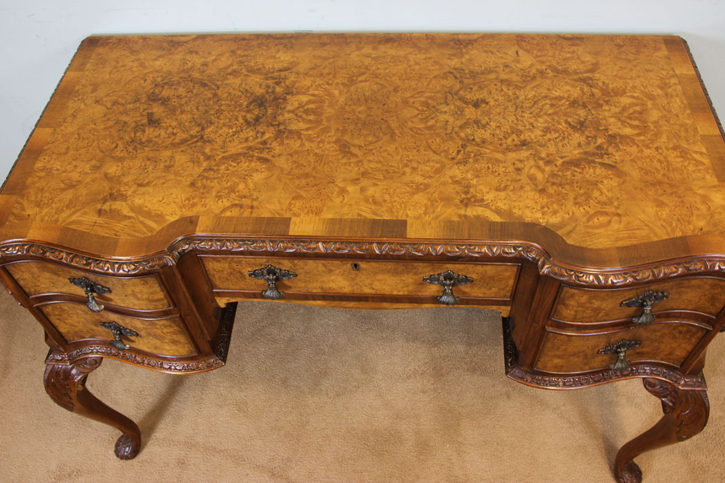 11040r10 Antique Burr Walnut Side Table, Burr Walnut Writing Side Table / Dressing Table