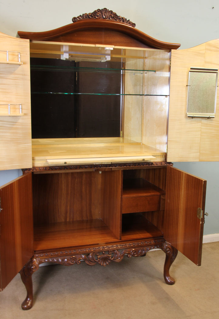 11041r12 Antique Vintage Burr Walnut Cocktail Cabinet, The Antique Shop, Antique Burr Walnut Cocktail Drinks Cabinet
