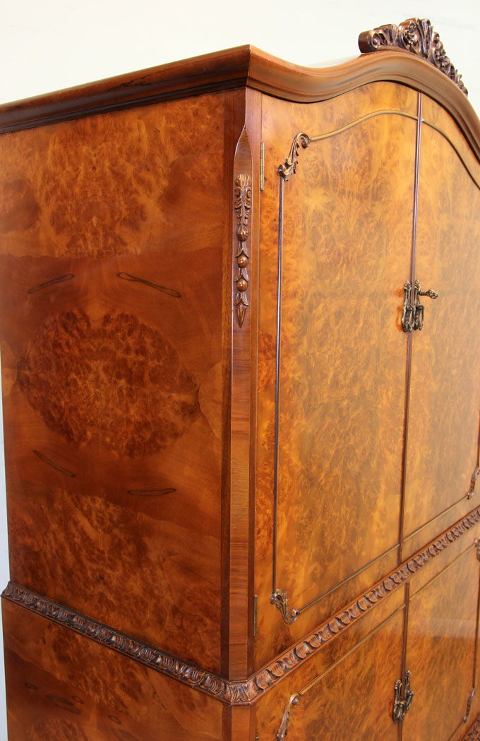 11041r9 Antique Vintage Burr Walnut Cocktail Cabinet, Antique Burr Walnut Cocktail Drinks Cabinet