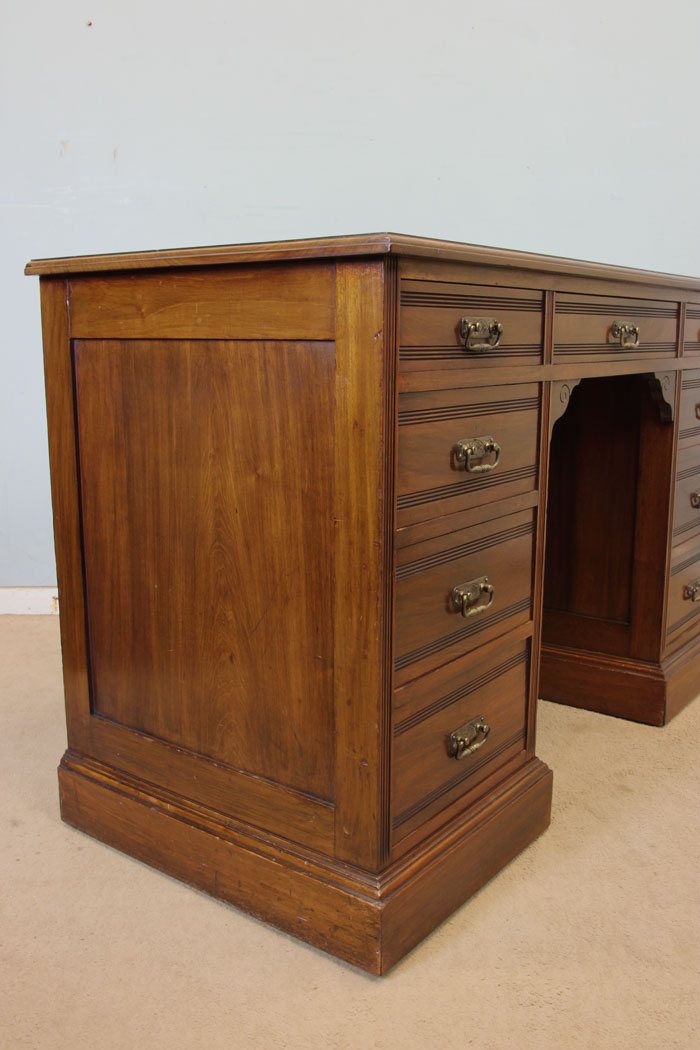 11042r7 Antique Mahogany Writing Desk, Antique Mahogany Pedestal Kneehole Writing Desk.
