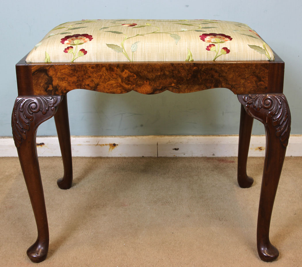11044r2 Antique Burr Walnut Dressing Table Stool, Burr Walnut Queen Anne Style Stool