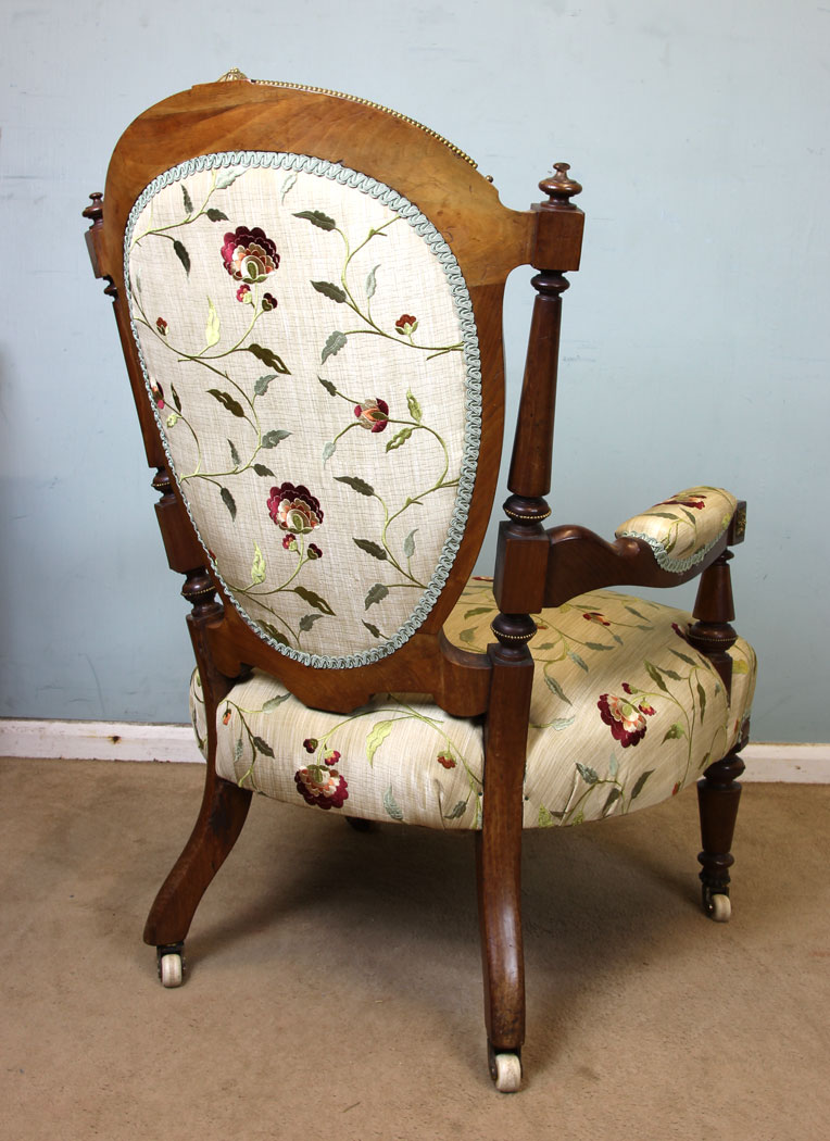 11046r8 Antique Walnut Gilt Mounts Armchair, Antique Victorian Walnut Open Armchair.