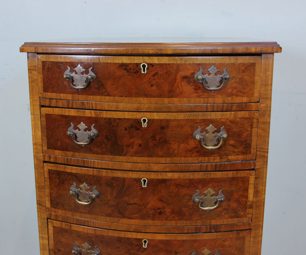 11018r4 Antique Burr Walnut Bow Front Chest of Drawers, Burr Walnut Bow Front Small Chest of Drawers.