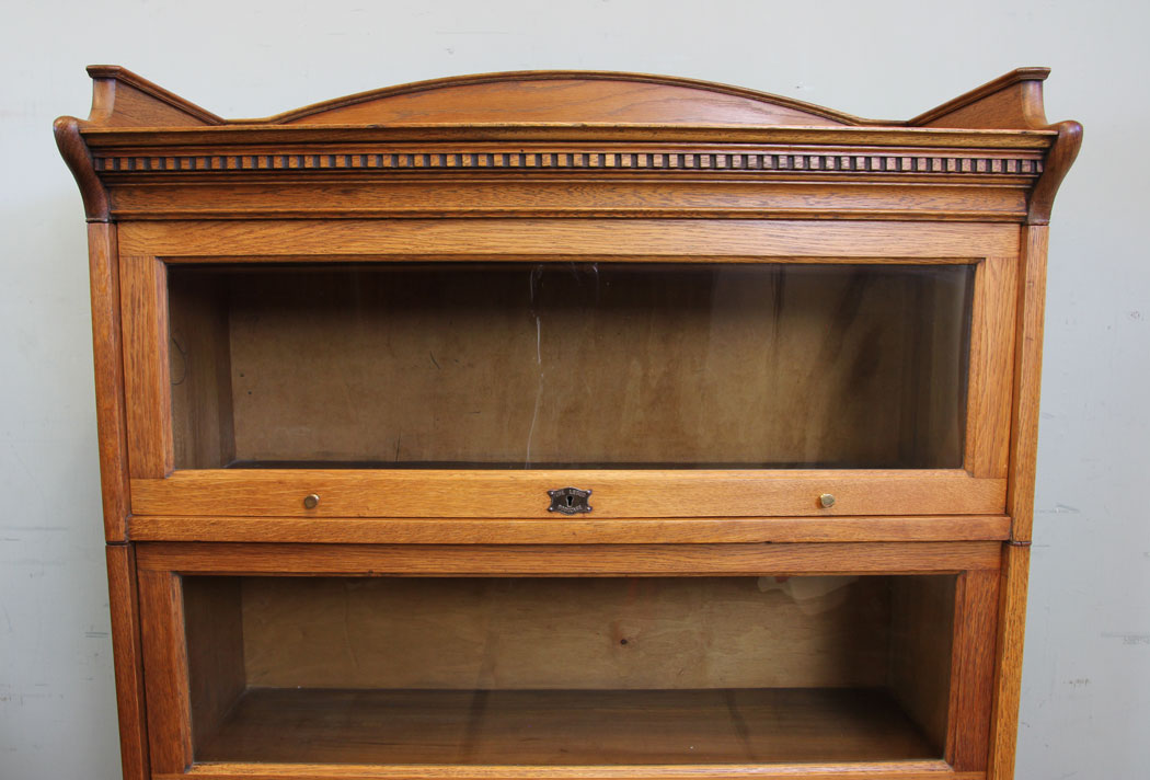 11020r7 Antique Oak Lebus Globe Wernicke Stacking Bookcase, Antique Oak Lebus Stacking Sectional Bookcase