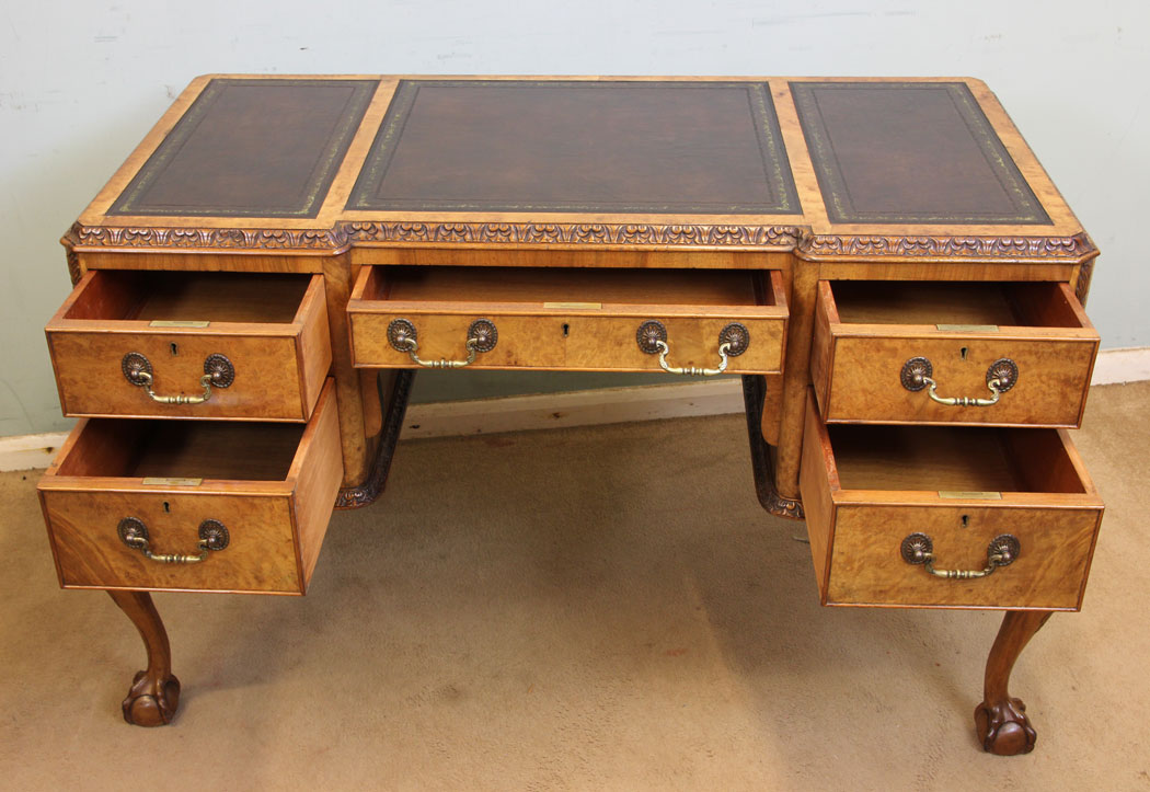 11021r13 Antique Leather Top Ladies Burr Walnut Desk, Queen Anne Style Burr Walnut Writing Desk