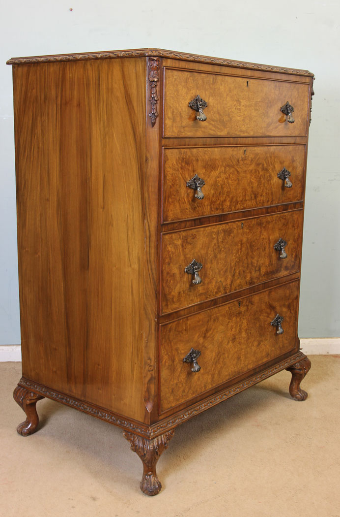 11037r5 Antique Quality Burr Walnut Chest of Drawers, Quality Burr Walnut Chest of Drawers