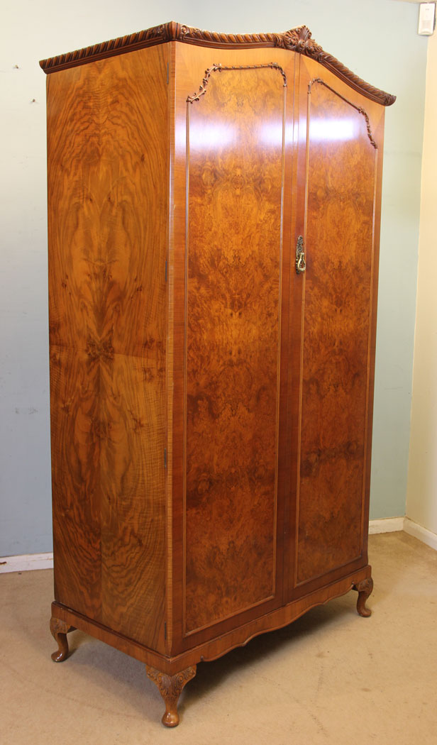 11053r3 Antique Double Burr Walnut Wardrobe, Quality Burr Walnut Double Wardrobe