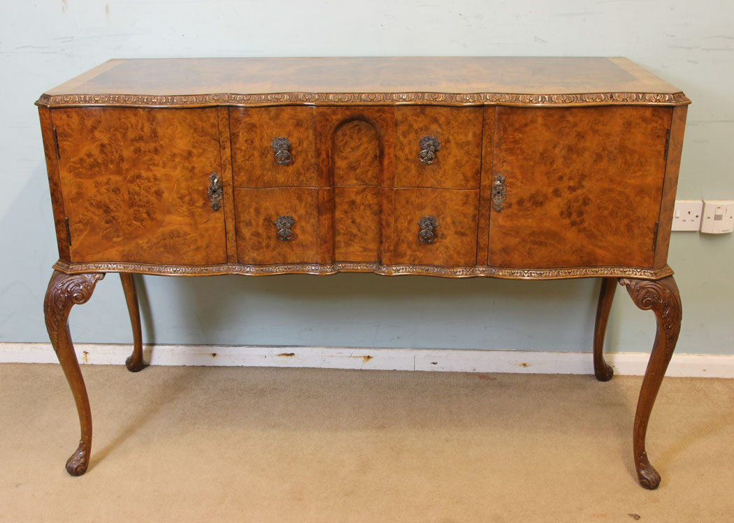 11054r2 Antique Burr Walnut Sideboard, Server, Burr Walnut Serpentine Queen Anne Style Shaped Front Sideboard