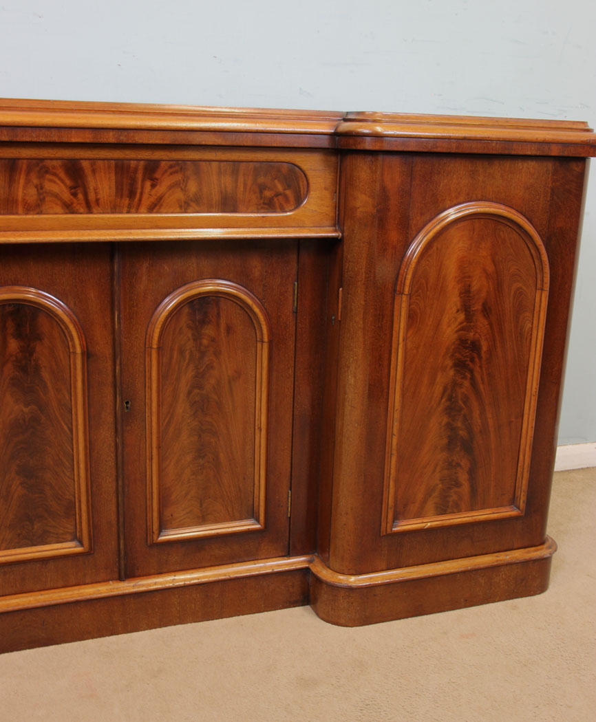 11057r11 Antique 19c Mahogany Sideboard Base, Antique Victorian Mahogany Breakfront Sideboard Dresser Base.