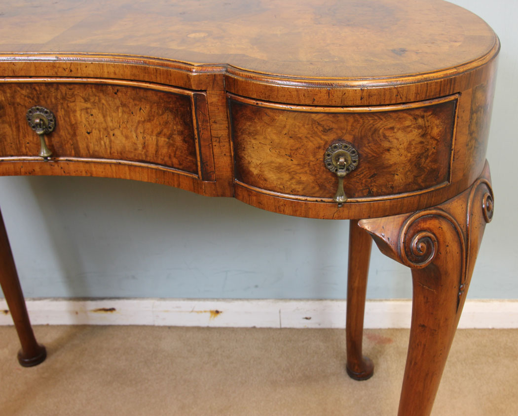 11058r5 Antique Burr Walnut Writing Table, Antique Shaped Burr Walnut Side Table