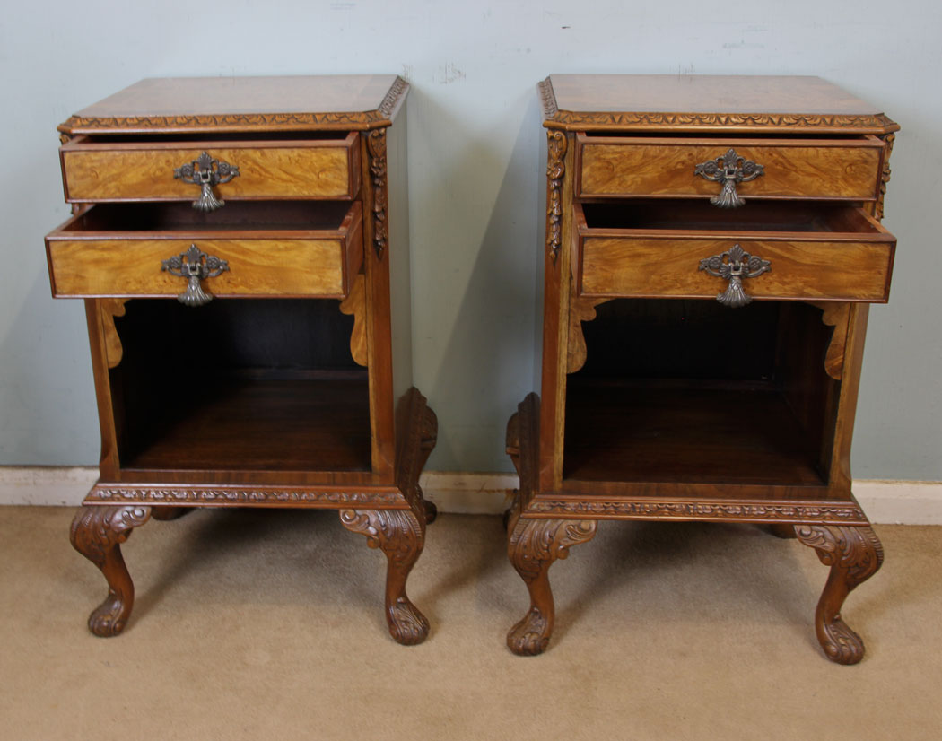 11060r9 Pair Antique Walnut Bedside Cabinets, Pair Burr Walnut Bedside Cabinets