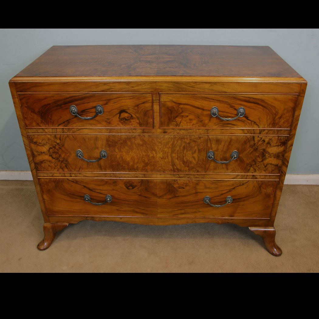 11069r01 Antique Figured Walnut Chest of Drawers, Figured Walnut Chest of Drawers