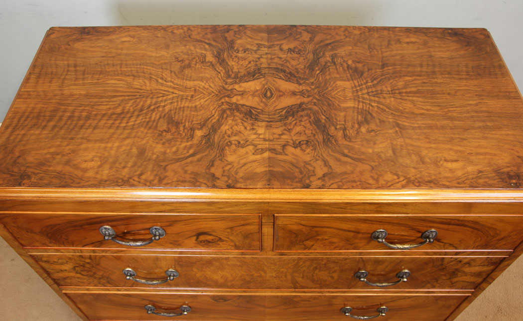 11069r12 Antique Figured Walnut Chest of Drawers, Figured Walnut Chest of Drawers