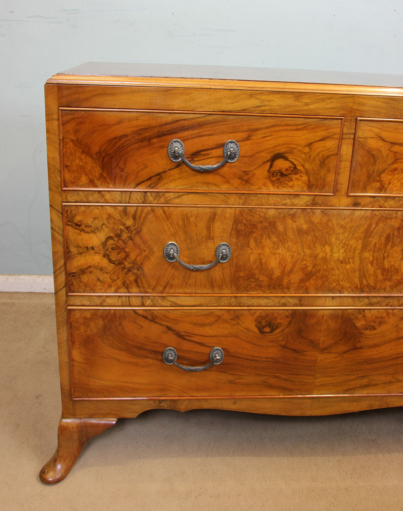 11069r5 Small Antique Figured Walnut Chest of Drawers, Figured Walnut Chest of Drawers