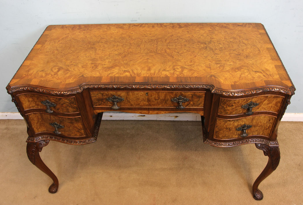 11073r03 Antique Burr Walnut Side Table, Dressing Table, Burr Walnut Writing Side Table / Dressing Table