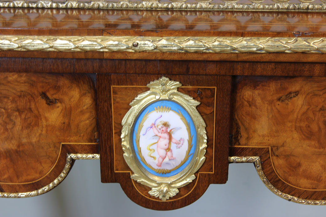 Antique Walnut Jardiniere Planter with ormolu cherub mounts, Antique Victorian Burr Walnut Jardiniere / Planter