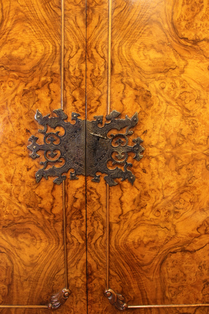 Antique Burr Walnut Cocktail Drinks Cabinet, (3) Antique Burr Walnut Queen Anne Style Cocktail Drinks Cabinet