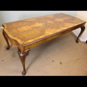 Burr Walnut Queen Anne Style Dining Table