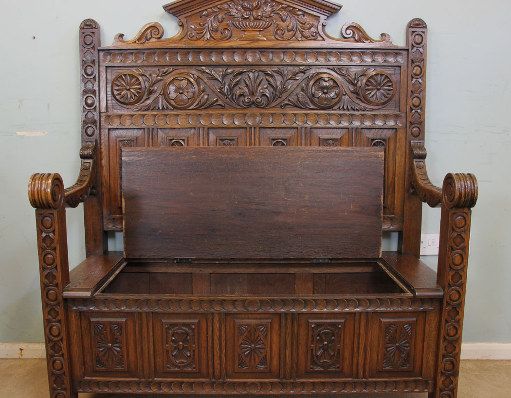 Antique Oak Settle, Hall Seat, Antique Impressive Victorian Carved Oak Settle.