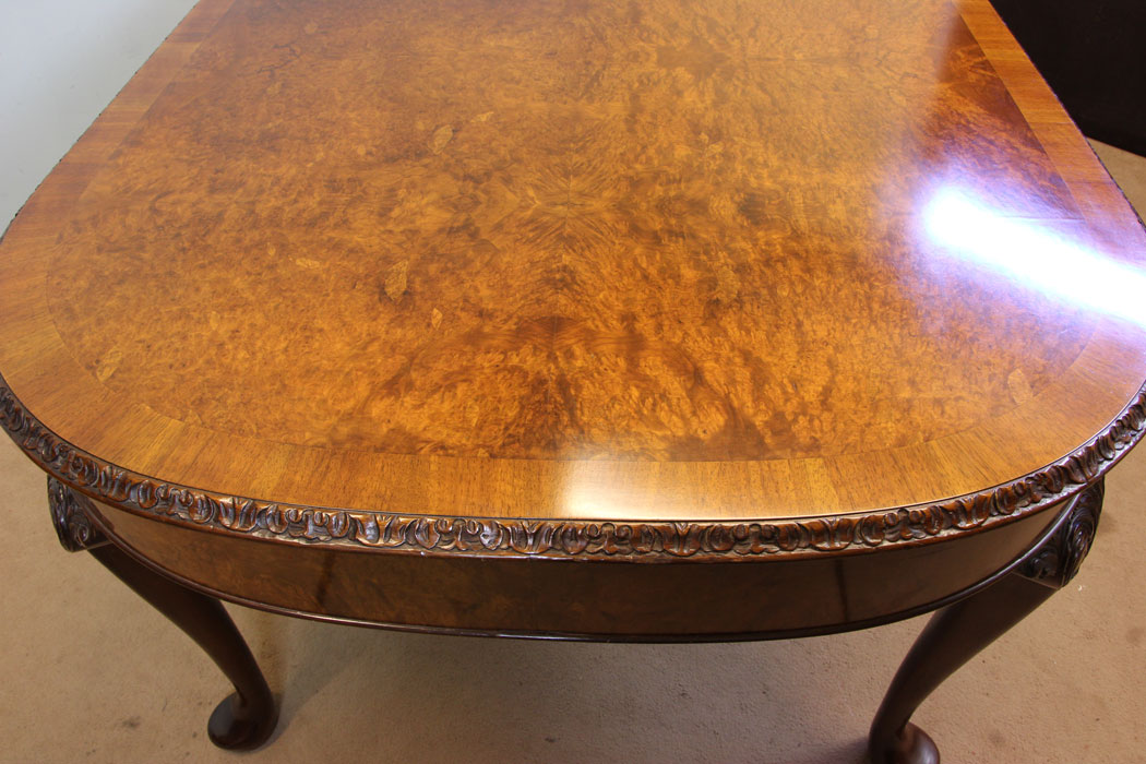 Antique Burr Walnut Dining Table, Lincolnshire, Antique Burr Walnut Extending Dining Table.