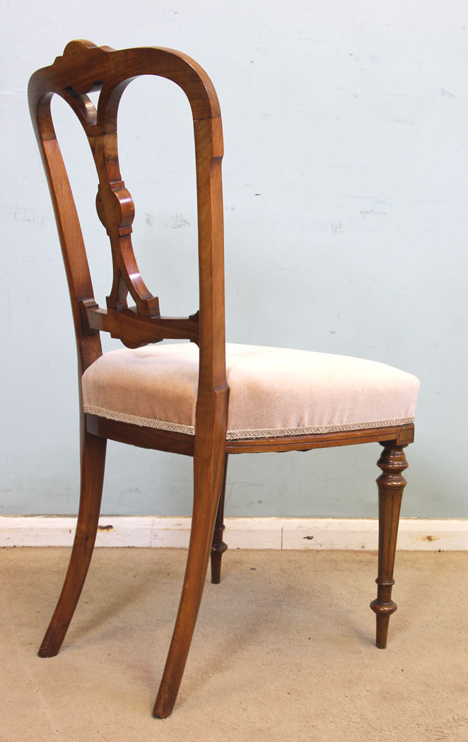 Antique Set Dining Chairs, Set of Four Antique Victorian Walnut Dining Chairs